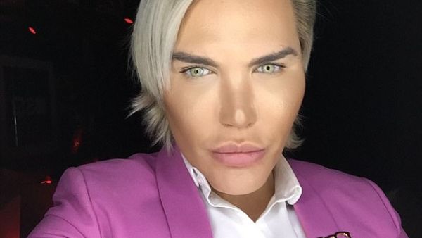 رودريجو ألفيس