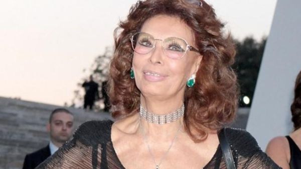 النجمة الإيطالية صوفيا لورين