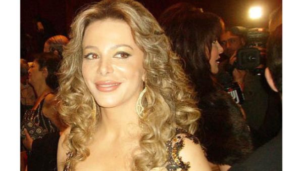 Syrian bombshell Suzan Najm al Din is the Arab version of Oprah in her new film.