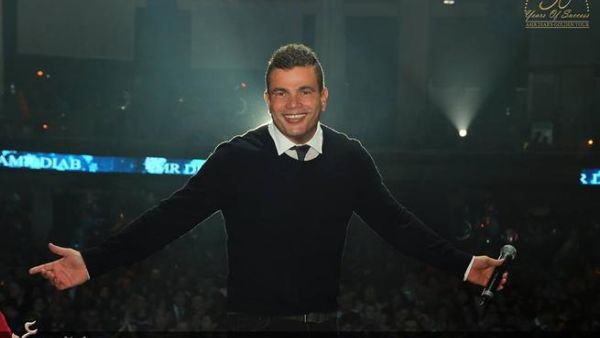 Amr Diab is still here, guys! (Image: Facebook)