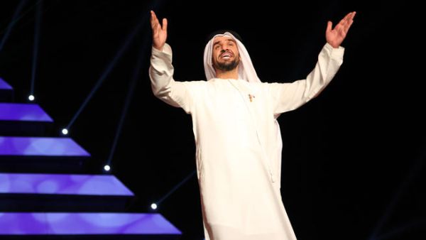 الفنان حسين الجسمي في احتفالات اكتوبر في مصر 