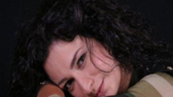 الفنانة السورية مي سكاف