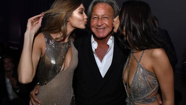 محمد حديد وابنتاه جيجي وبيلا محمد حديد وابنتاه جيجي وبيلا