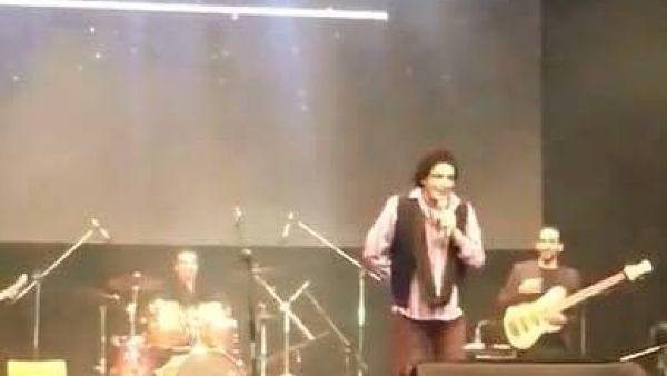 محمد منير