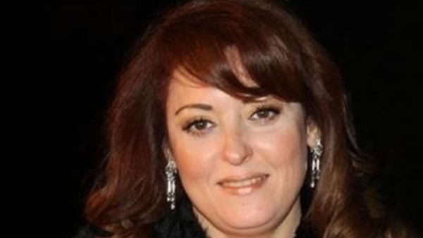 الفنانة نهال عنبر