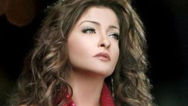الفنانة علا غانم