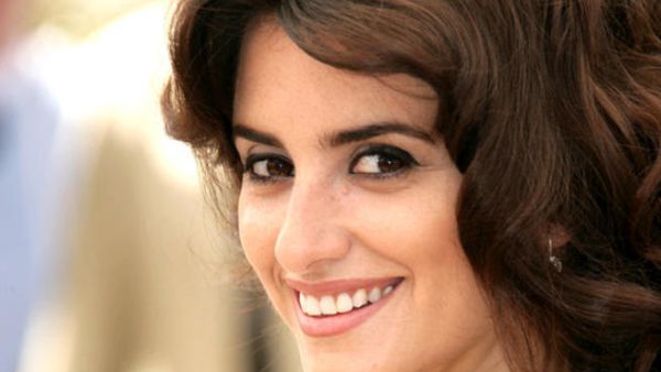النجمة العالمية بينيلوبي كروز