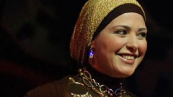 الفنانة المحجبة صابرين