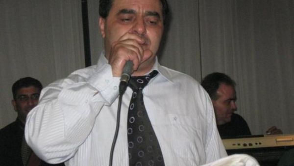 الفنان والمغني الشعبي الفلسطيني شفيق كبها