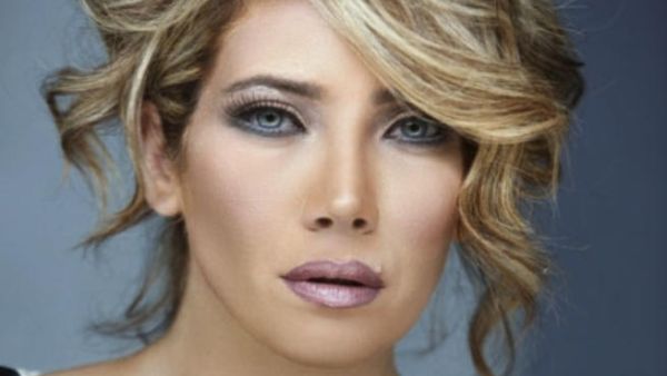 الفنانة السورية سلافة معمار
