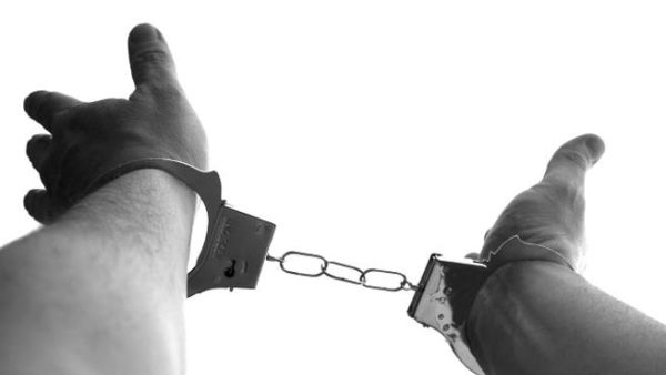 A total of 201,577 detainees were referred to concerned embassies and consulates to issue them with travel documents while 250,396 others were finalizing their flight bookings for their final departure from the country. (Pixabay)