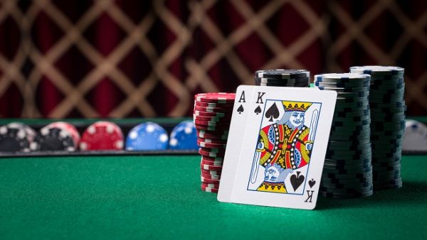 The casino has been in a fight with the state over closing down these centers, and the source said the two sides agreed in 2008 to shut down any gambling center other than the casino. (Shutterstock)