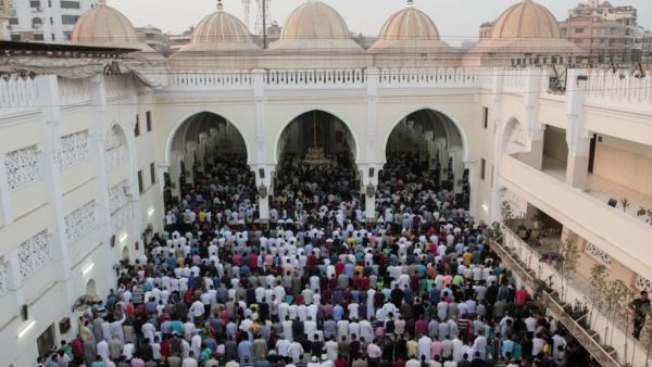Friday prayer in one of the Mosques in Cairo (AFP/File Photo)	