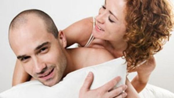 3 نصائح لإعادة الحرارة الى حياتك الزوجية 