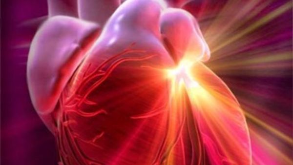 تصلب الشرايين مصطلح طبي يطلق على حالة تجمع وتراكم المواد الدهنية على طول جدران شرايين 