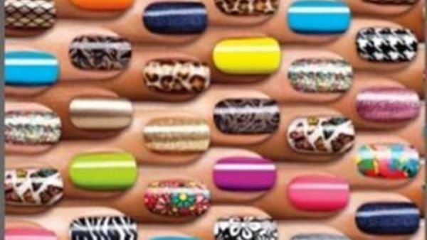 24 لون وتصميم وشكل جاهزة في ثوان