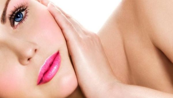  احرصي على وضع كريم الحماية من الشمس