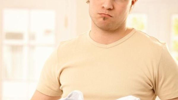 بعض النساء محظوظات والبعض الأخر يعاني من عقدة نقص الرجل