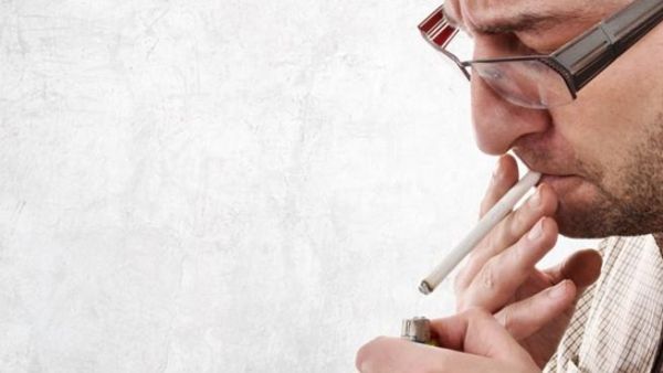 التدخين بعد العمليات الجراحية يؤخر شفاء الجروح ويضعك في مخاطر صحية عديدة 