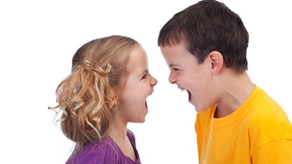 غرس القيم العائلية من شأنه أن يحمي العائلة من التفكك