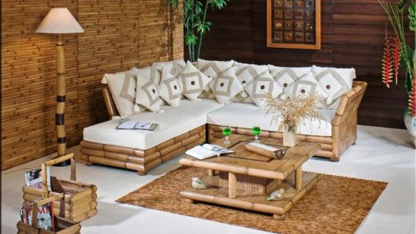يعتبر الأثاث المصنوع من الخيزران، أنيقا وعصريا وسهل التشكيل