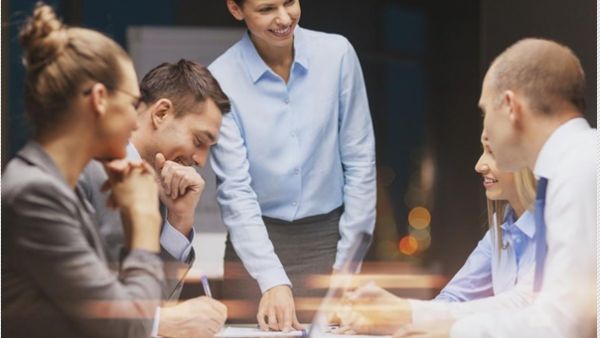 الايجابية في العمل يمكن أن تنقذك