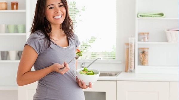 الوجبات الصحية المتوازنة تفيد الام والجنين