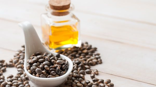 لزيت الخروع فوائد عظيمة لم تكن تعرفها من قبل