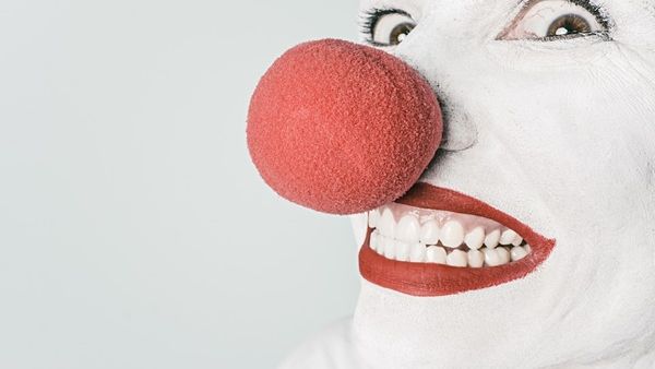 الضحك يساعد على حرق السعرات الحرارية