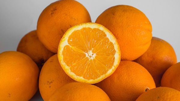 كيفية علاج السعال المستمر باستخدام البرتقال؟