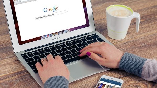  8 من كل 10 أشخاص يقومون بالبحث عن المعلومات الطبية على شبكة الانترنت