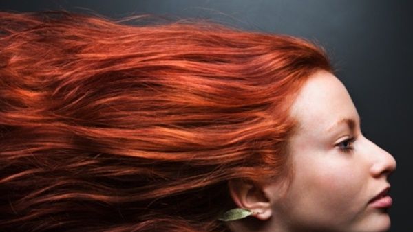 الشعر المصبوغ جميل ولكن يمكن أن يتلاشى بسرعة 