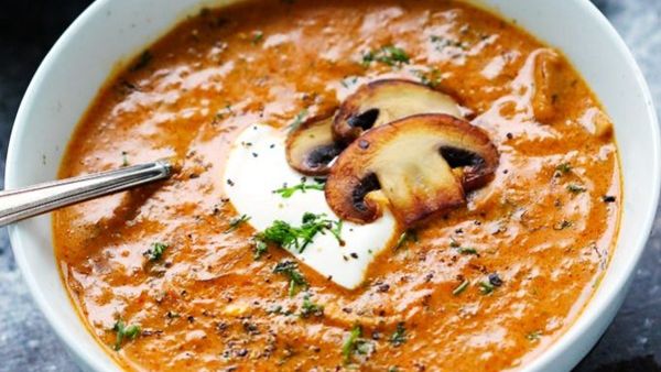 حساء الفطر الهنغاري