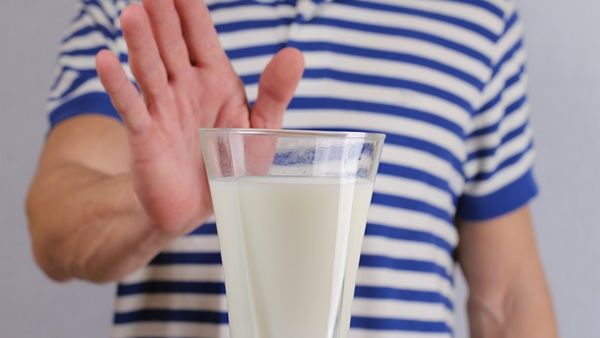 منتجات الالبان لا تناسب الجميع تعلم كيف توقفها اليوم