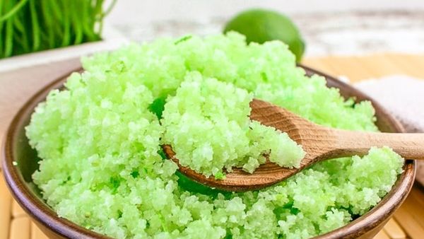 اصنعيه بنفسك: مقشر برائحة المارجريتا