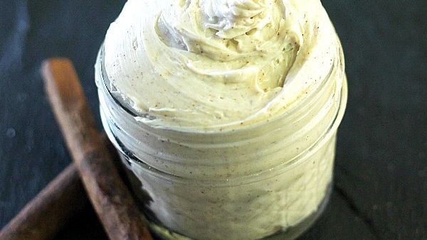 اصنعيه بنفسك: زبدة الجسم بجوزالهند والشيا