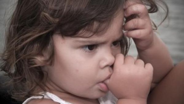 5 نصائح للتخلص من عادة مص الاصبع