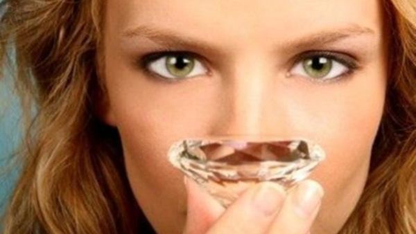 الالماس اثمن الاحجار الكريمة