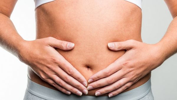 تناول وجبات ذات سُعرات حراريّة أقلّ بحيث تكون نباتيّة بشكلٍ أساسيّ