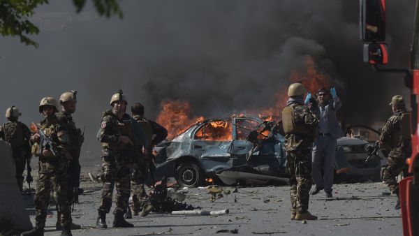 Afghan security forces personnel are seen at the site of a car bomb attack in Kabul on May 31, 2017. (AFP/ File Photo)