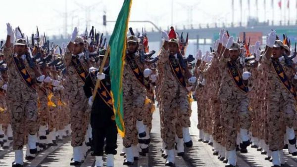 Iran’s Revolutionary Guards (AFP/ Atta KENARE)