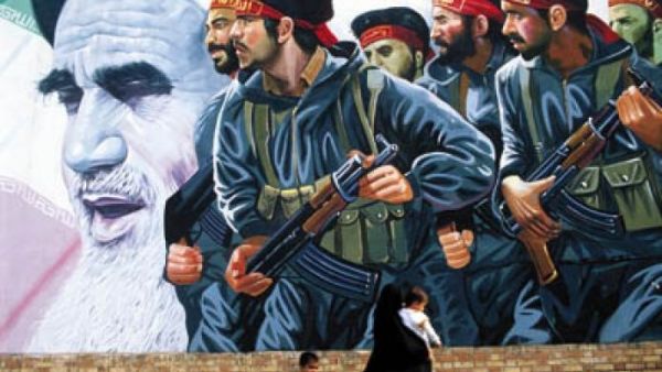 الحرس الثوري الإيراني يشبه مقاتليه بالأنبياء - ارشيف 