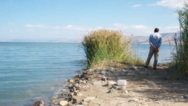 Friends of the Earth Middle East Director Gidon Bromberg stands at the shore of the Dead Sea. (Waterworld) Friends of the Earth Middle East Director Gidon Bromberg stands at the shore of the Dead Sea. (Waterworld)