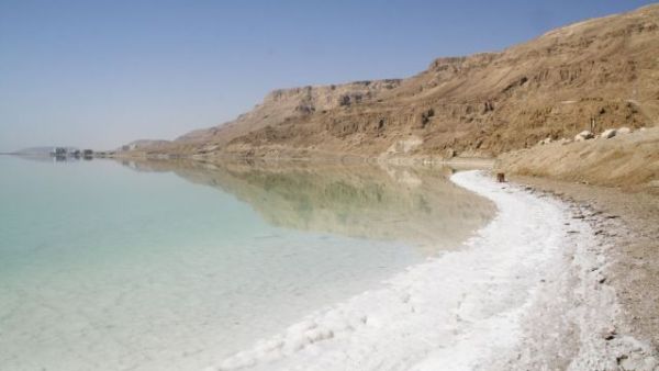 The independent Australian-based Dunmore Consulting company estimates that the Hatrurim area contains from seven to eleven million barrels of oil. (Wikimedia Commons)