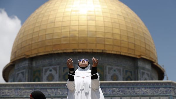 
Israeli Prime Minister Binyamin Netanyahu had pledged to build a new settlement for around 40 families from the hard-line Jewish outpost of Amona. (AFP)