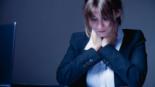 With the loss of positive connections as top reason for burnout, promoting the “culture of sharing” is key to creating a thriving atmosphere for mutual trust. (Shutterstock)