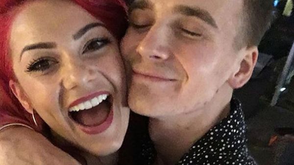 (Dianne Buswell/ Instagram)