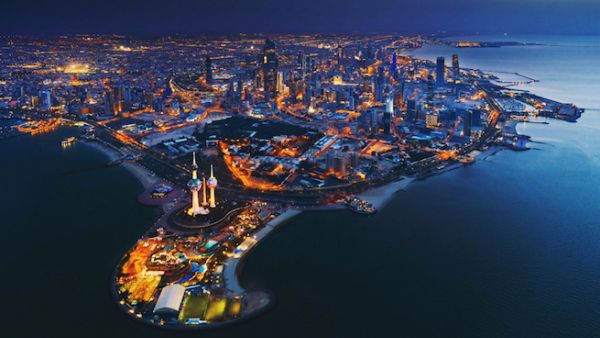 The government is currently taking several steps towards resolving Kuwait’s demographic imbalance and restructuring the local labor market. (Shutterstock)