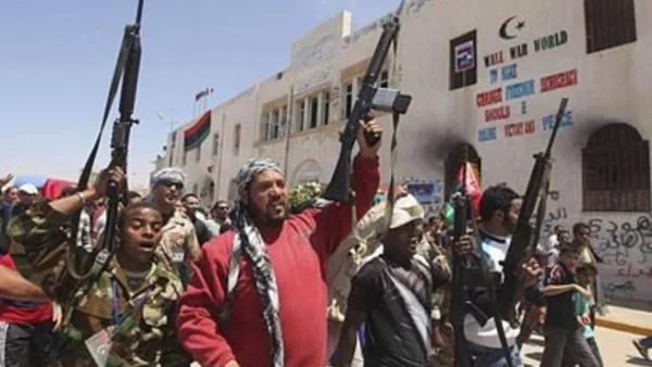 وضع اثنتين من أقوى الجماعات المسلحة في بنغازي تحت سيطرة الجيش
