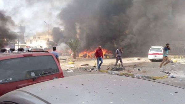 انفجار عنيف أمام مستشفى الجلاء في مدينة بنغازي شرقي ليبيا